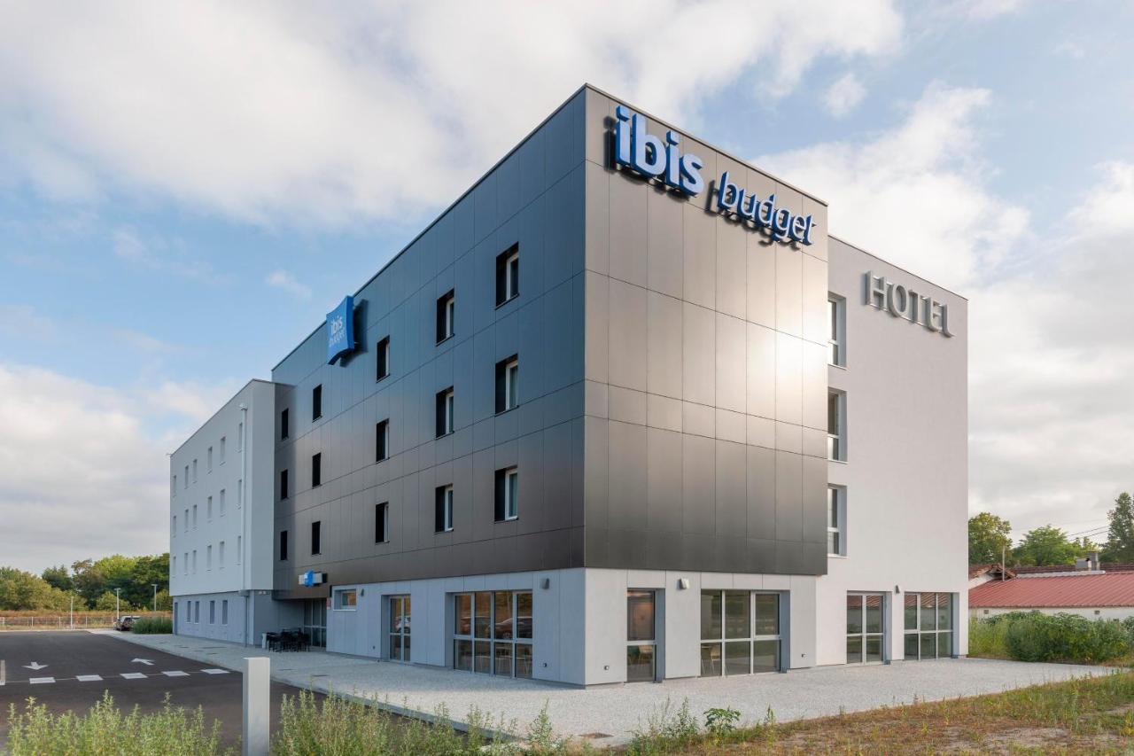 Ibis Budget Mont De Marsan Exterior foto